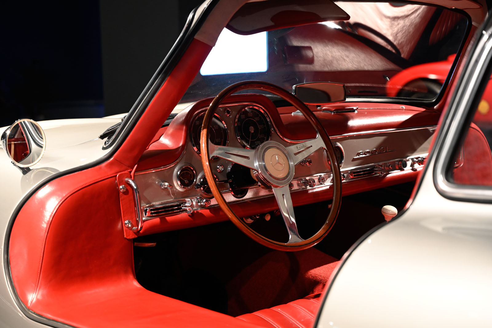 Mercedes-Benz 300 SL Coupe_03